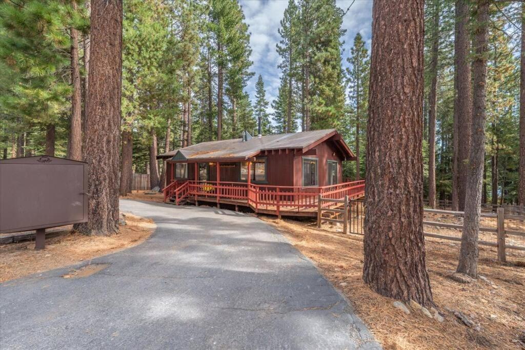 Cozy Pet-Friendly Cabin W Fenced-In Yard Close To Slopes Beach Town Carnelian Bay Dış mekan fotoğraf