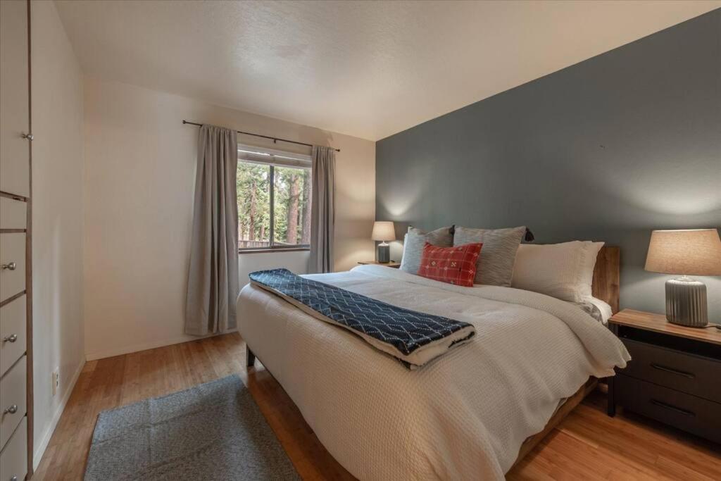 Cozy Pet-Friendly Cabin W Fenced-In Yard Close To Slopes Beach Town Carnelian Bay Dış mekan fotoğraf